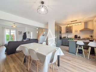  Maison à vendre 8 pièces 153 m²