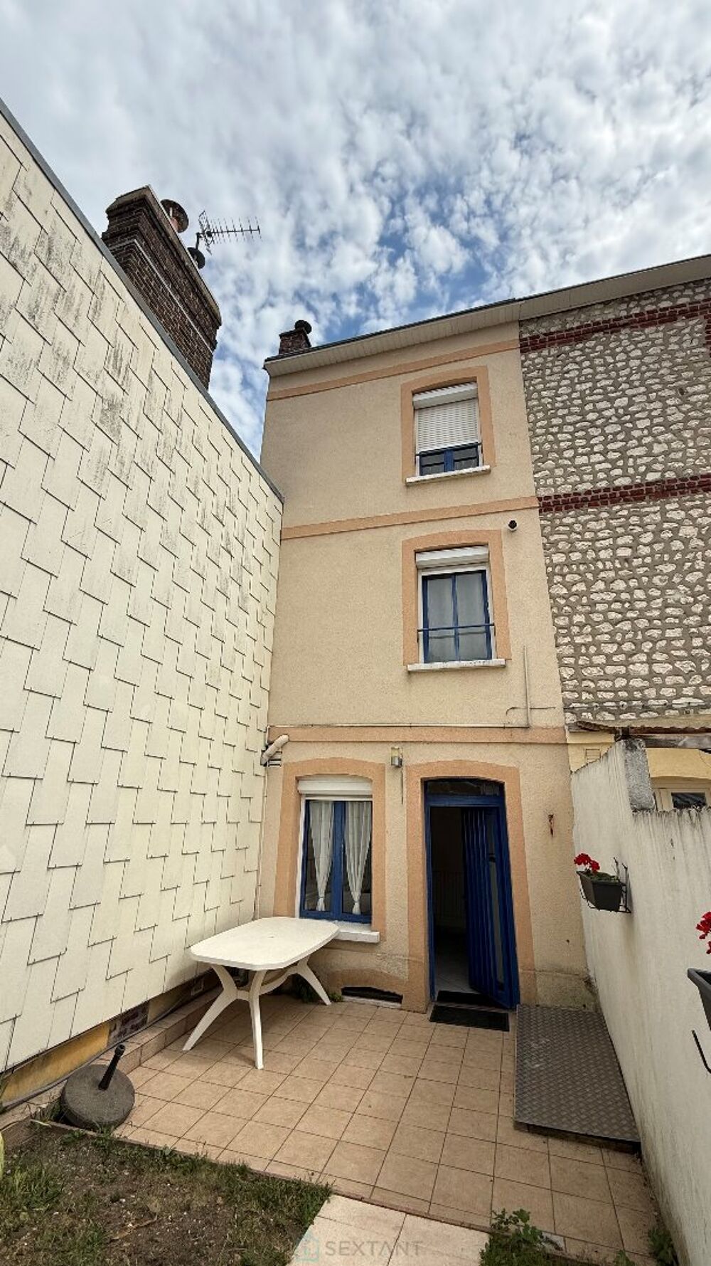 Maison