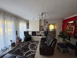  Maison � vendre 8 pi�ces 240 m�