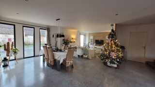  Maison � vendre 4 pi�ces 245 m�