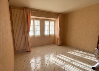  Maison  vendre 6 pices 179 m