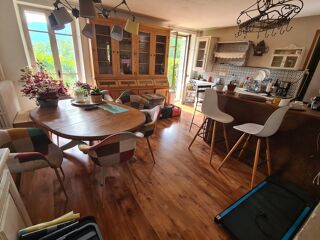  Maison à vendre 15 + pièces 565 m²