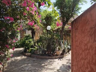  Maison � vendre 7 pi�ces 182 m� Saly