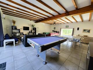  Maison à vendre 15 + pièces 460 m²