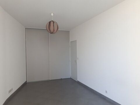  Appartement � louer 3 pi�ces 79 m�