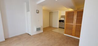  Appartement à louer 2 pièces 39 m²