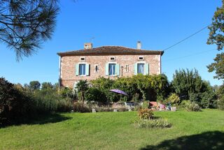  Maison  vendre 10 pices 405 m