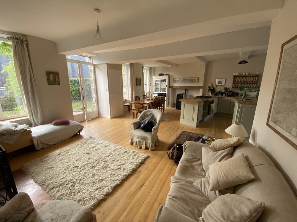 Maison 5 pièces 125 m² · à Saint Pierre la Vieille · 125 m² · 246 500 €