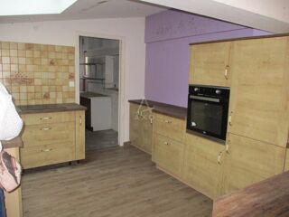  Maison � vendre 9 pi�ces 258 m�