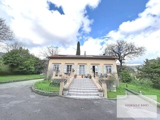  Maison � vendre 8 pi�ces 210 m�