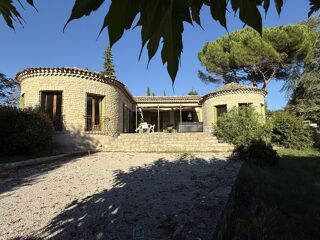  Villa  vendre 5 pices 150 m
