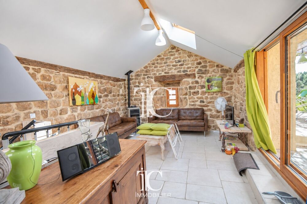 à vendre  Villa Les Vans (07140)