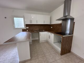  Maison à louer 4 pièces 74 m²