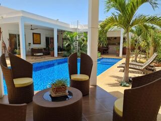  Maison  vendre 5 pices 210 m Saly