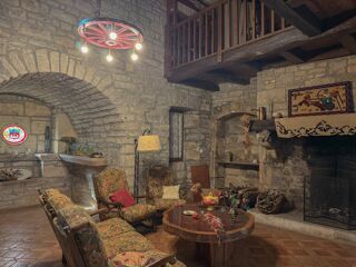  Maison � vendre 8 pi�ces 251 m�