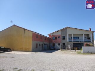  Immeuble à vendre 555 m²