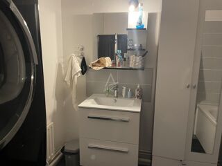 Appartement à louer 3 pièces 72 m²