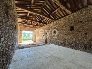  Maison � vendre 4 pi�ces 271 m�