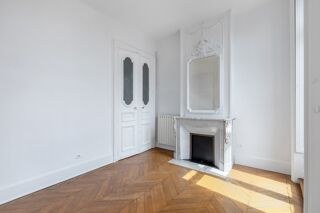  Appartement à vendre 7 pièces 103 m²