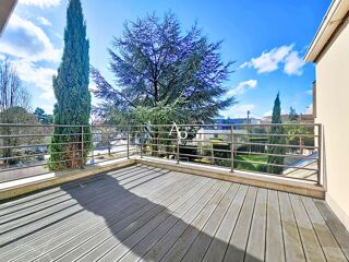  Maison � vendre 9 pi�ces 302 m�