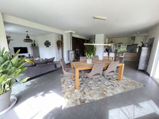  Maison  vendre 5 pices 159 m