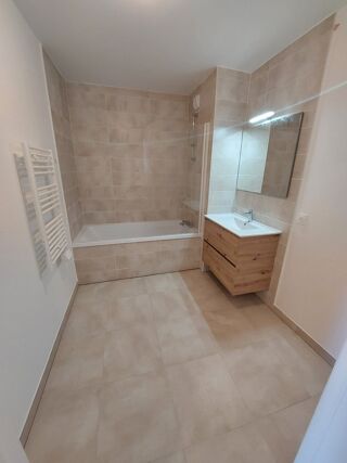  Appartement � louer 3 pi�ces 69 m�