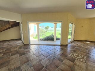  Villa à vendre 6 pièces 192 m²