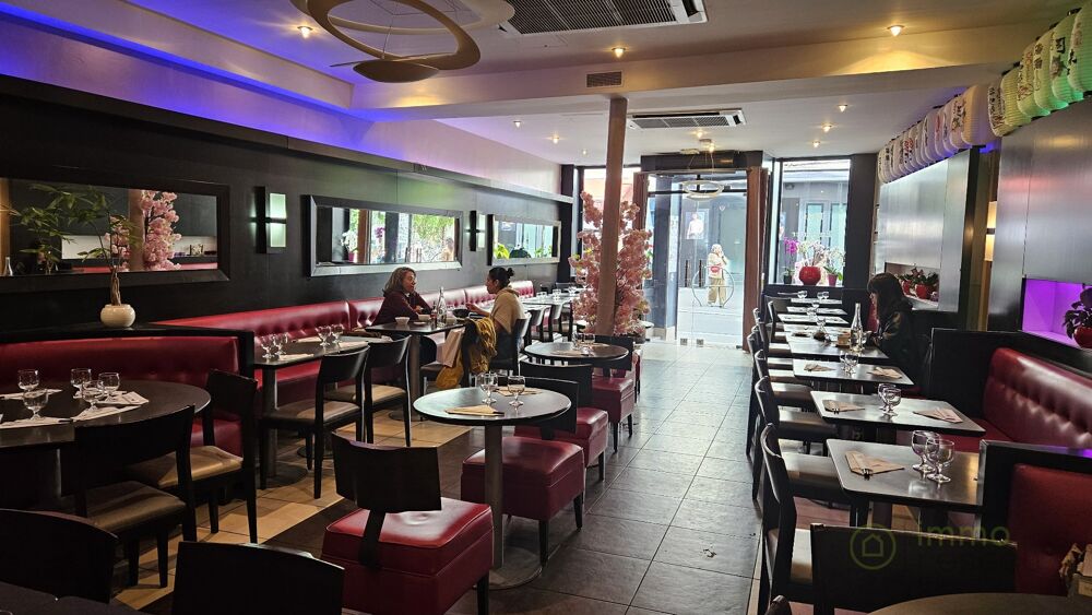   Café - Restaurant 