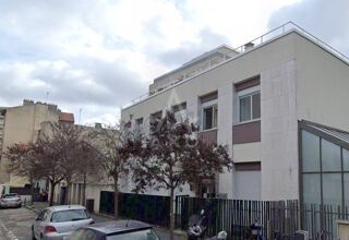  Immeuble à vendre 681 m²