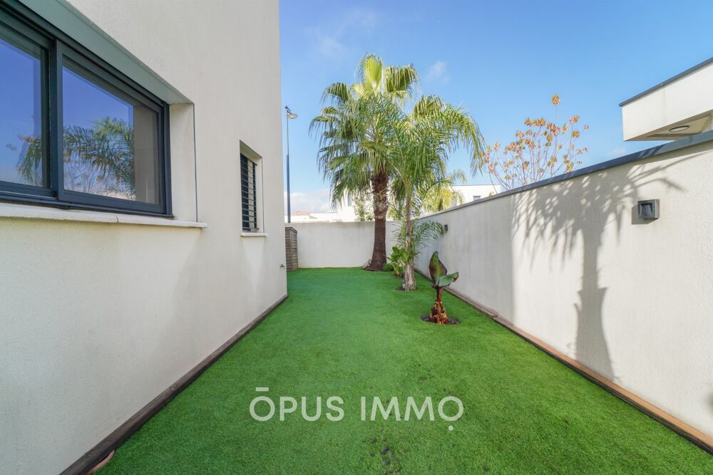 � vendre  Maison P�rols (34470)