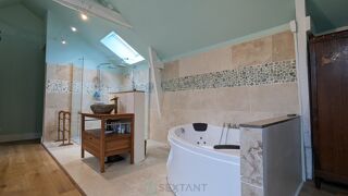  Villa � vendre 8 pi�ces 222 m�