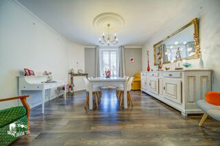  Maison à vendre 8 pièces 225 m²