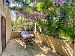  Maison  vendre 8 pices 265 m