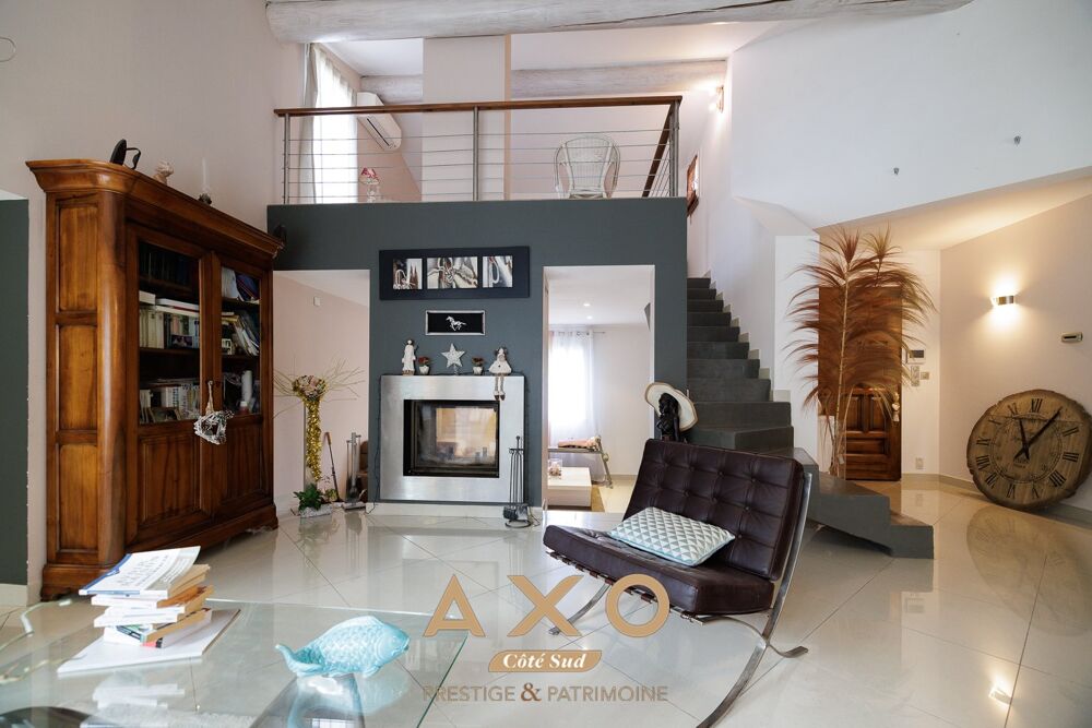 � vendre  Villa Simiane-Collongue (13109)