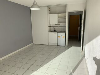  Appartement à louer 1 pièce 21 m²