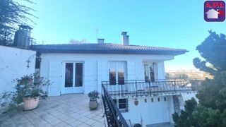  Maison  vendre 7 pices 174 m