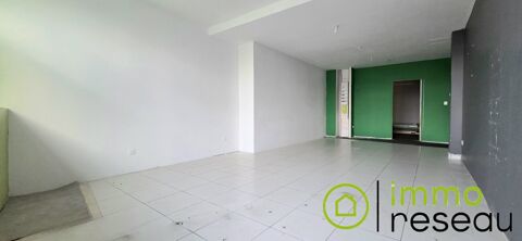 Local commercial 600 59116 Houplines