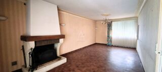 Immeuble à vendre 260 m² La plaine