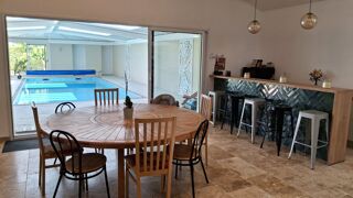  Maison  vendre 9 pices 205 m