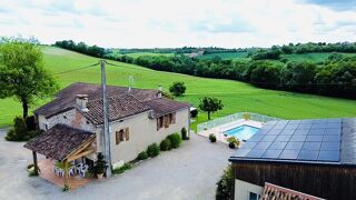  Villa � vendre 15 + pi�ces 374 m�