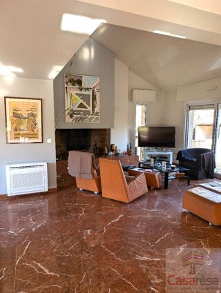  Maison à vendre 11 pièces 142 m²