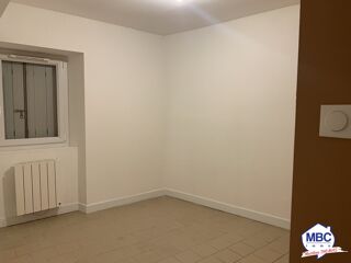  Appartement à louer 3 pièces 47 m²