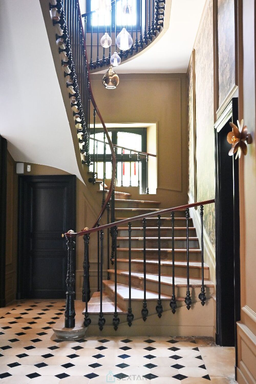 à vendre  Villa Sens (89100)
