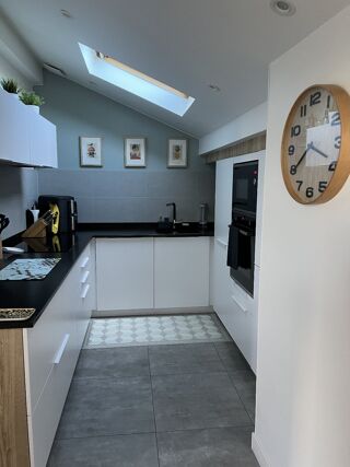  Appartement  vendre 5 pices 107 m