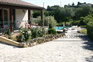  Maison � vendre 4 pi�ces 140 m�