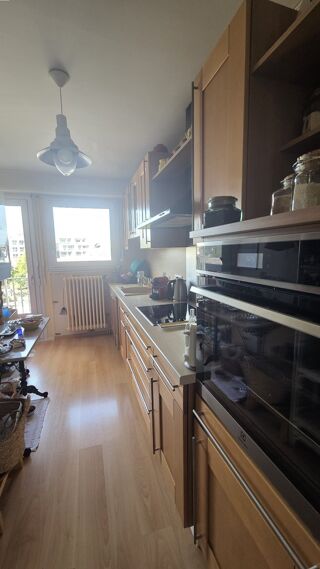  Appartement � vendre 3 pi�ces 84 m�