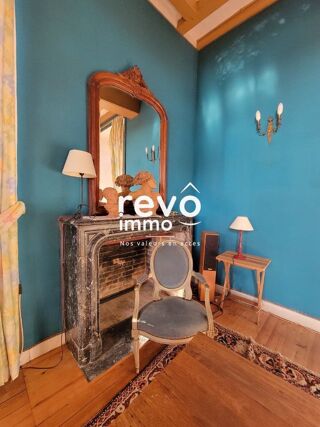  Maison  vendre 8 pices 233 m