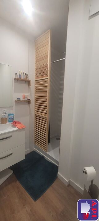  Appartement à louer 2 pièces 27 m²