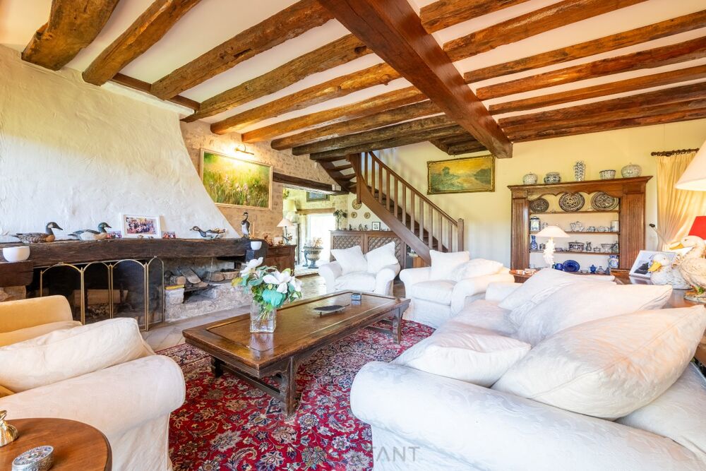 � vendre  Villa Fontainebleau (77300)