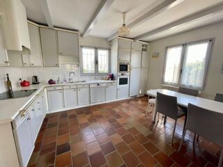  Maison à vendre 6 pièces 182 m²
